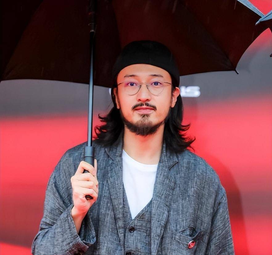 王傳君最新動態(tài)，演繹之路的新篇章開啟